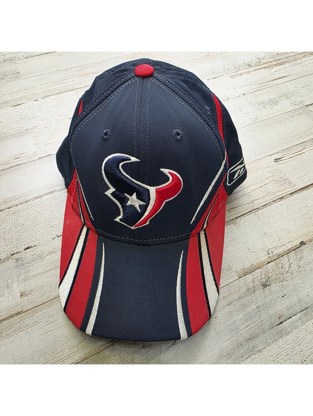 Reebok Houston Texans NFL Authentic Sideline Fitted Stretch Cap Hat One Size
